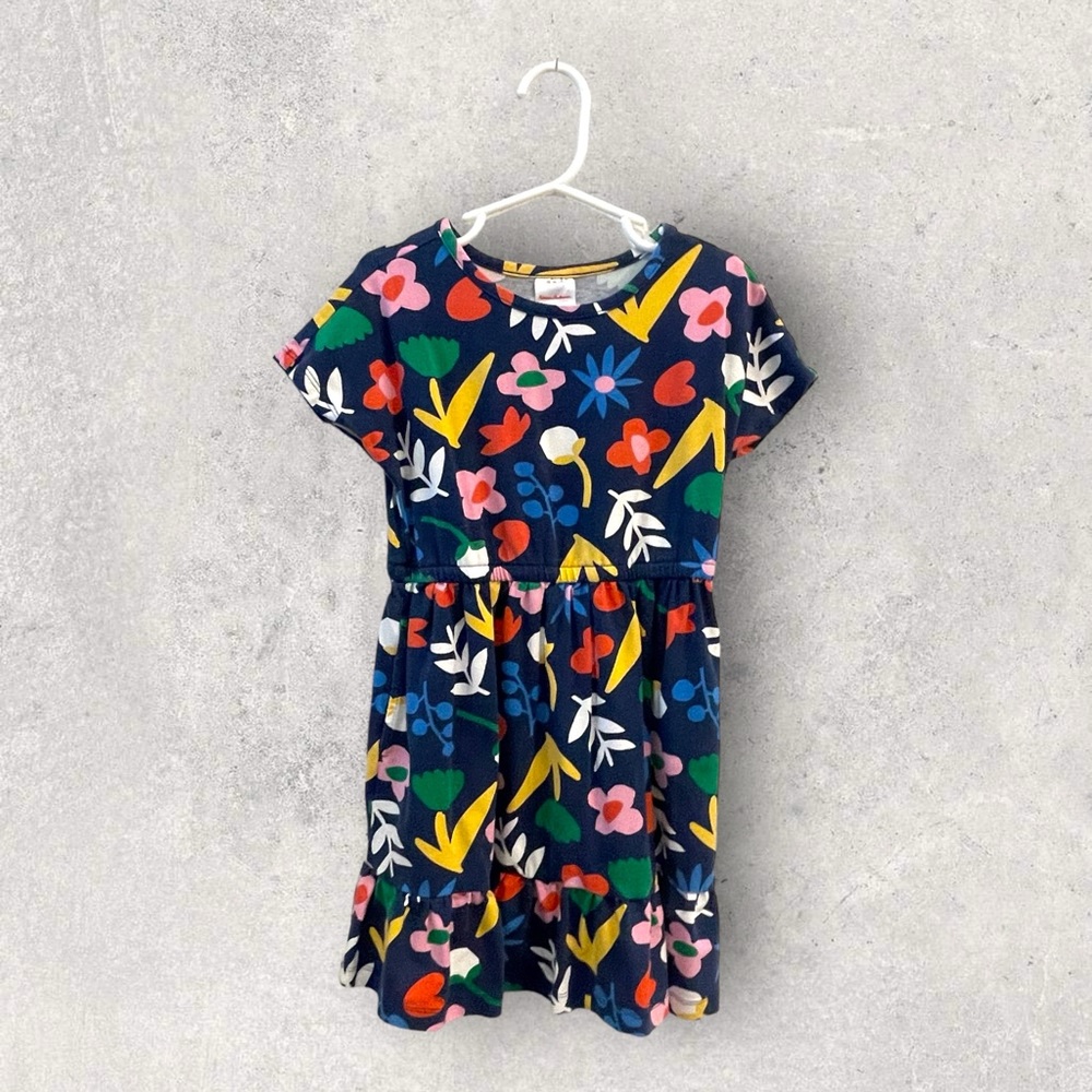 Short sleeve Hanna Andersson floral dress US 5 with pockets